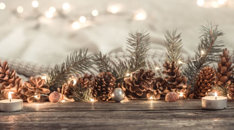 The Benefits of Choosing an Artificial Christmas Tree for the 2023 Holiday Season